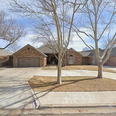 1914 Cherokee Trl, Dalhart, TX 79022