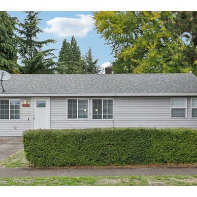 1922 W 27 Th St, Vancouver, WA 98660