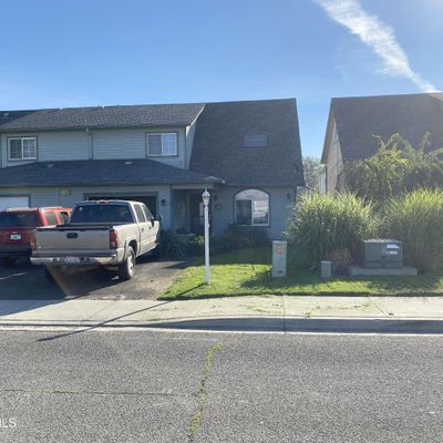 1927 Cornell Ave, Yakima, WA 98903