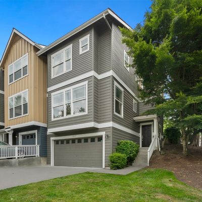 16207 Ne 90th Court, Redmond, WA 98052