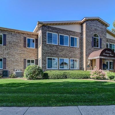 1624 N Golf Glen, Madison, WI 53704