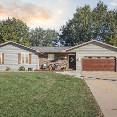 1630 View Ln, Green Bay, WI 54313