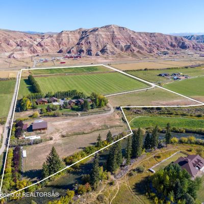 17 Rocking Chair Rd, Dubois, WY 82513