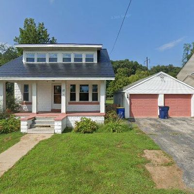 17 Spruce St, Parkesburg, PA 19365