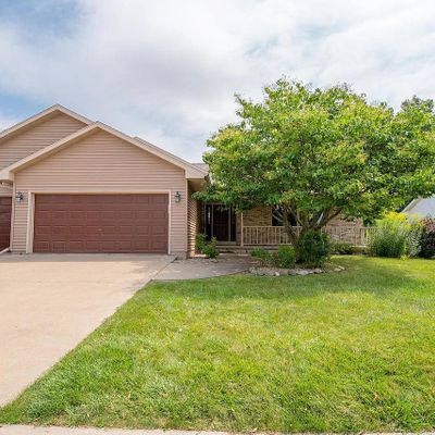 1700 Woodstock St, Oshkosh, WI 54904