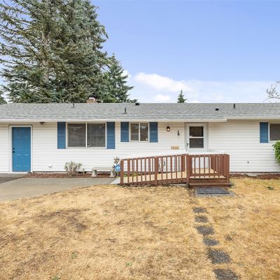 17015 6 Th Avenue Ct E, Spanaway, WA 98387