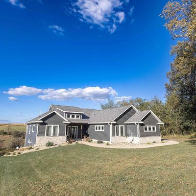 1705 Marian Ct, Mineral Point, WI 53565