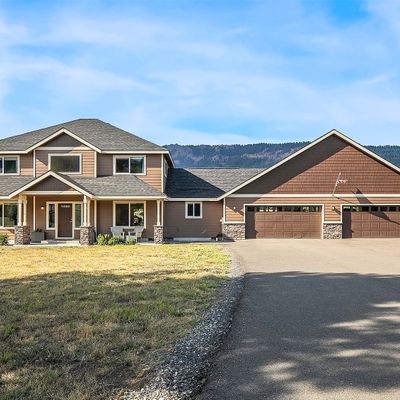 1710 Old Cedars Rd, Cle Elum, WA 98922