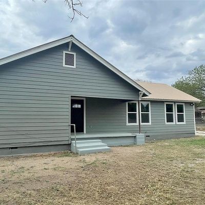 1710 W Peach Street, Goldthwaite, TX 76844