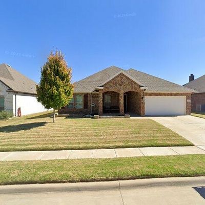 1725 Stillwater Dr, Burleson, TX 76028