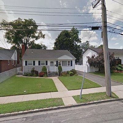 173 Brooklyn Ave, Westbury, NY 11590