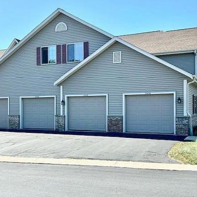 2049 Pine Ridge Court, Grafton, WI 53024