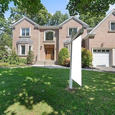 205 Homestead Rd, Paramus, NJ 07652