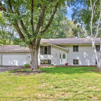 205 Niagara Ln N, Minneapolis, MN 55447