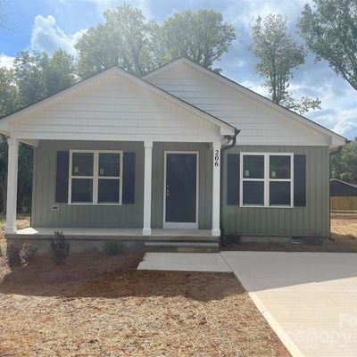 206 Andrews Street, East Spencer, NC 28039