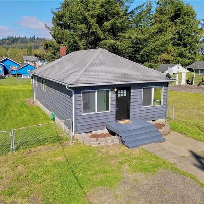 206 E Scott St, Aberdeen, WA 98520