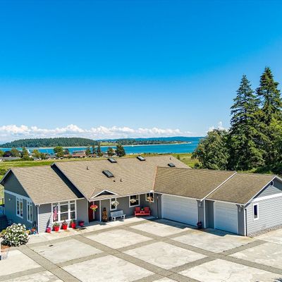 2060 Sw Scenic Heights Street, Oak Harbor, WA 98227