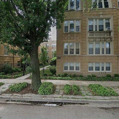 207 Washington Blvd #2 E, Oak Park, IL 60302