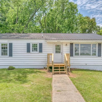 208 Gregory Ave, Greeneville, TN 37745