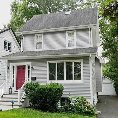 209 W Newell Ave, Rutherford, NJ 07070