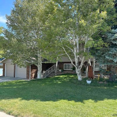 2091 Nottingham Dr, Casper, WY 82609