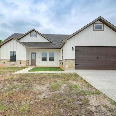 210 Chisholm Hills Dr, Rhome, TX 76078