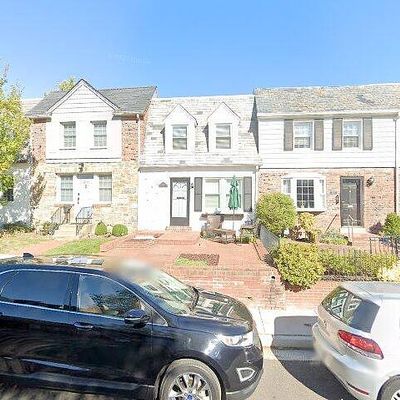 2109 N Brandywine St, Arlington, VA 22207