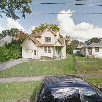 211 Jefferson Ave, Magnolia, NJ 08049