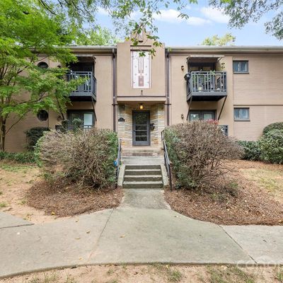 211 N Dotger Avenue, Charlotte, NC 28207