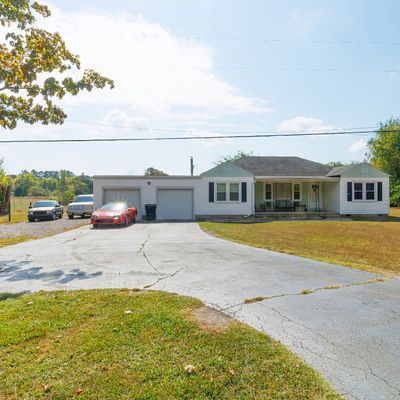 2117 W Lincoln St, Tullahoma, TN 37388