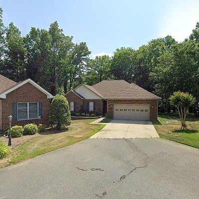 2126 W Front St, Burlington, NC 27215