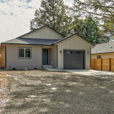 215 Cakesosta Street Se, Ocean Shores, WA 98569