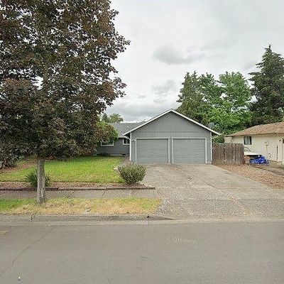 2177 Cosmoledo St, Eugene, OR 97402