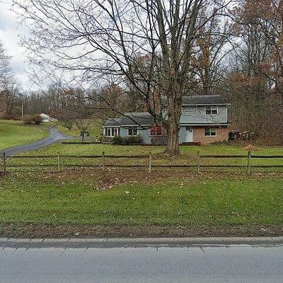 219 Bossardsville Rd, Sciota, PA 18354