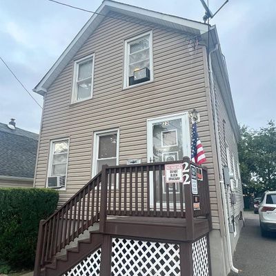 22 John St, Carteret, NJ 07008