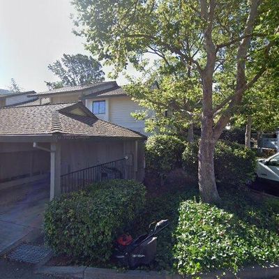 22 Village Cir, San Rafael, CA 94903