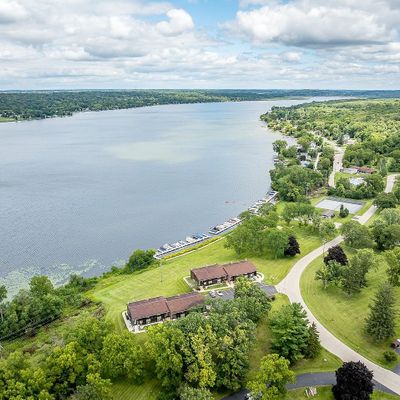 22 Zurich Court, Lake Geneva, WI 53147