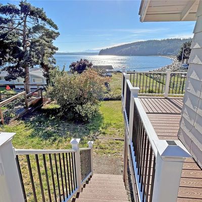 2206 Elger Beach Ln, Camano Island, WA 98282