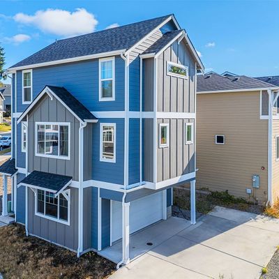 2208 Seringa Ave, Bremerton, WA 98310