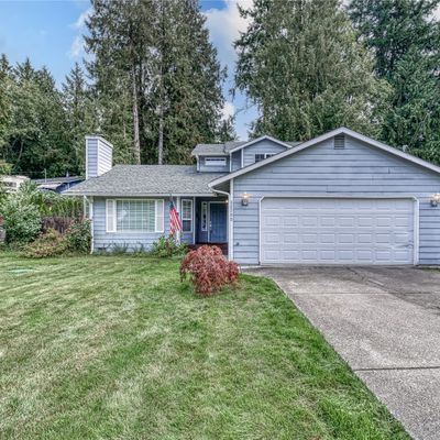 22200 Sea Vis Ne, Poulsbo, WA 98370