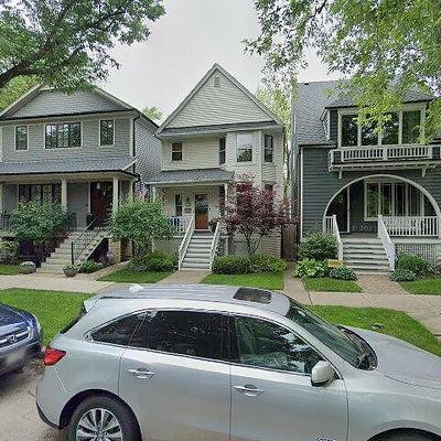 2220 W Cullom Ave, Chicago, IL 60618