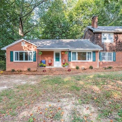 195 Shelton Ave, Lexington, NC 27295