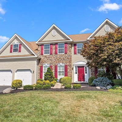 2 Vine Way, Langhorne, PA 19047