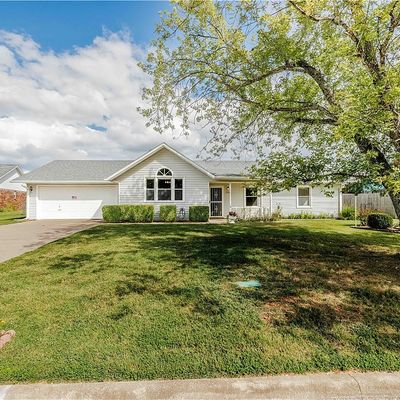 2005 S 11 Th St, Rogers, AR 72758