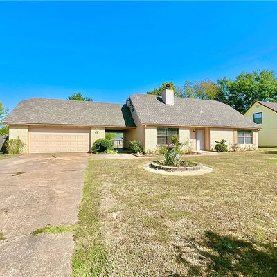 2005 W Harvard St, Siloam Springs, AR 72761