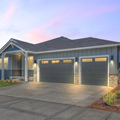 2009 E Badger Loop, La Center, WA 98629