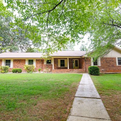 201 Meadowbrook St, Tullahoma, TN 37388