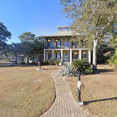 201 River Drive Southport, Southport, NC 28461