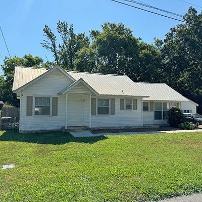 203 S Collins St, Tullahoma, TN 37388