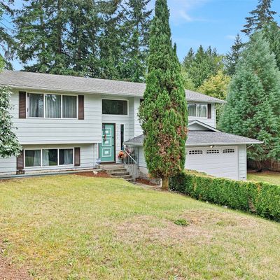 2033 Ne Ridgewood St, Poulsbo, WA 98370